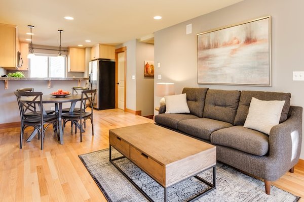 Comment créer une ambiance cosy dans un petit espace ?